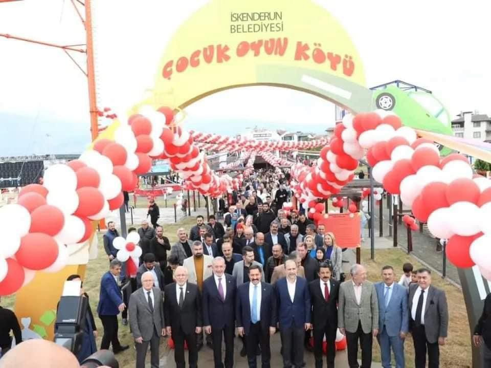 İSKENDERUN ÇOCUK OYUN KÖYÜ’NE GÖRKEMLİ AÇILIŞ