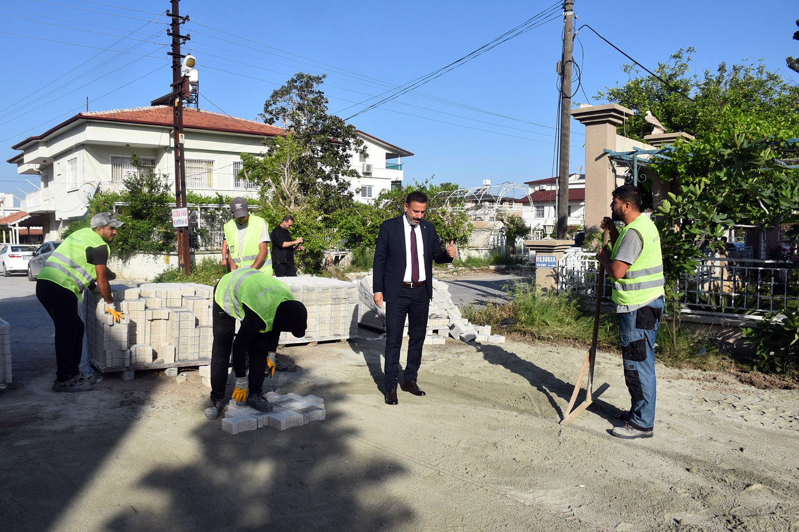 ARSUZ BELEDİYESİ HİZMETLERİNE DEVAM EDİYOR!