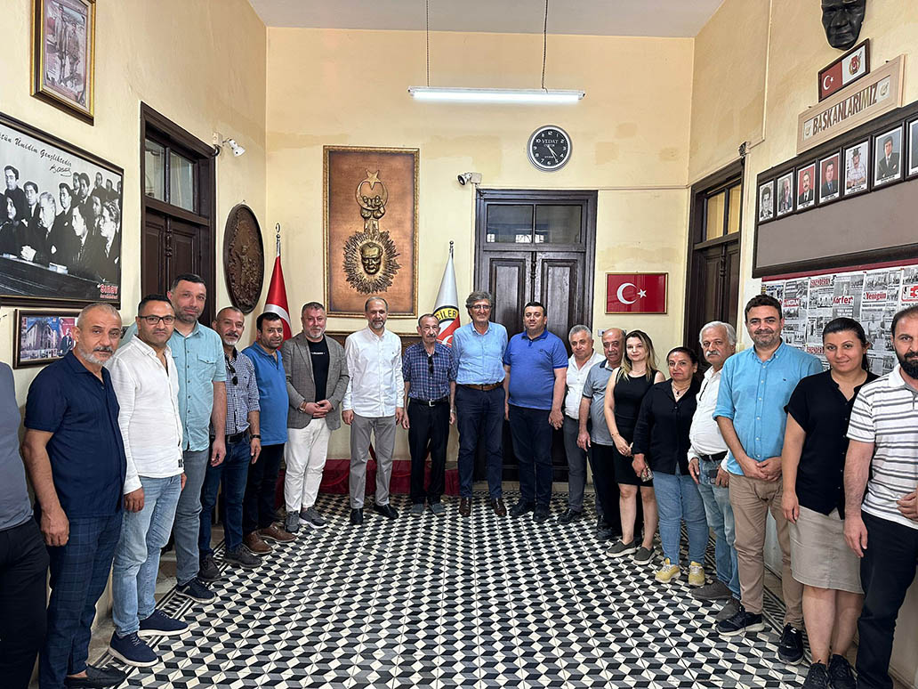 AK PARTİ HATAY MİLLETVEKİLİ ABDULKADİR ÖZEL’DEN İGC’YE KUTLAMA ZİYARETİ