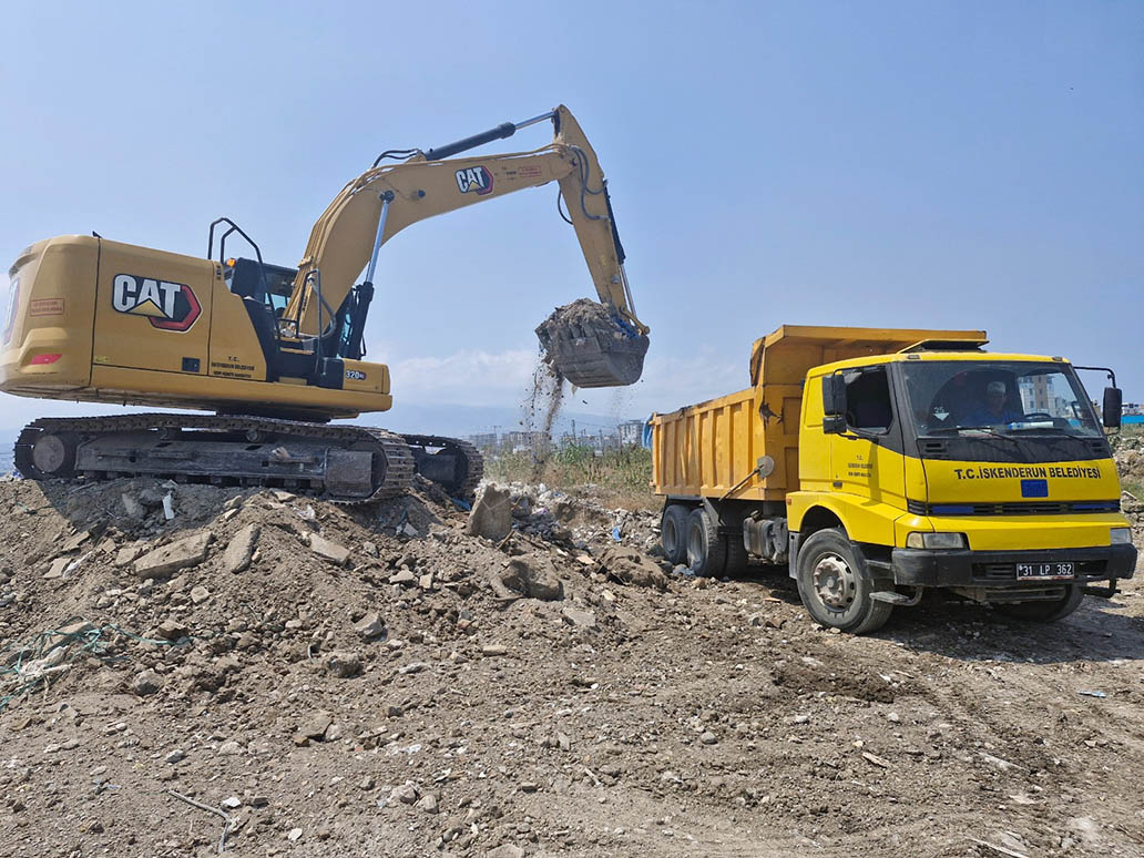 DAHA TEMİZ BİR İSKENDERUN İÇİN ÇALIŞMALARIMIZ ARALIKSIZ SÜRÜYOR