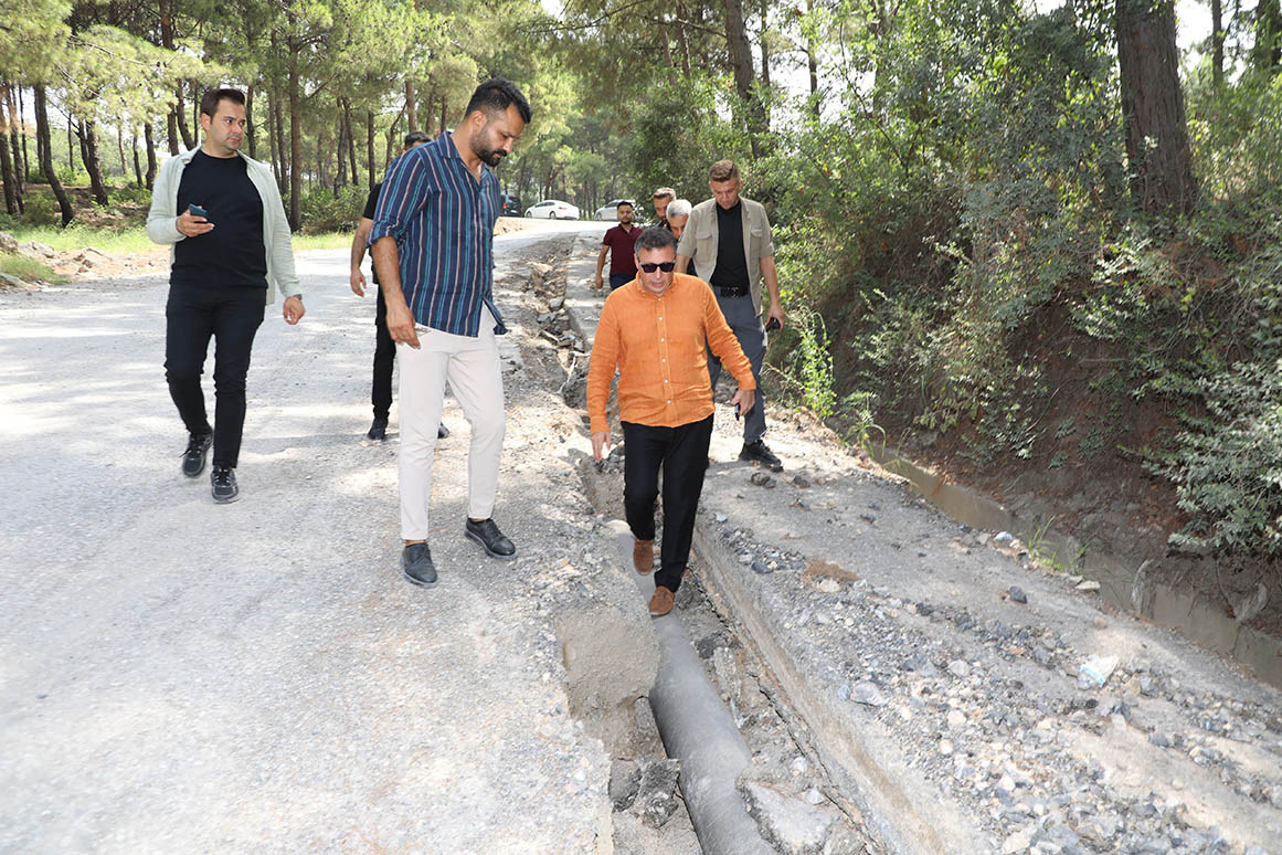 İSKENDERUN’UMUZDA SORUNLU YOL KALMAYANA KADAR ÇALIŞMALARIMIZI SÜRDÜRECEĞİZ