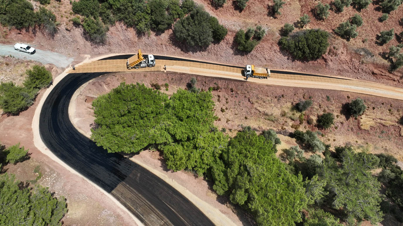 KIRIKHAN İLE BELEN’İ BAĞLAYAN 9 KM’LİK YOL YENİLENİYOR