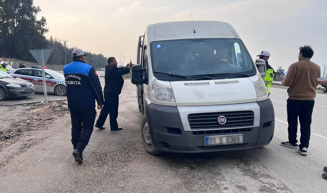 Hatay Büyükşehir Belediyesi, öğrencilerin