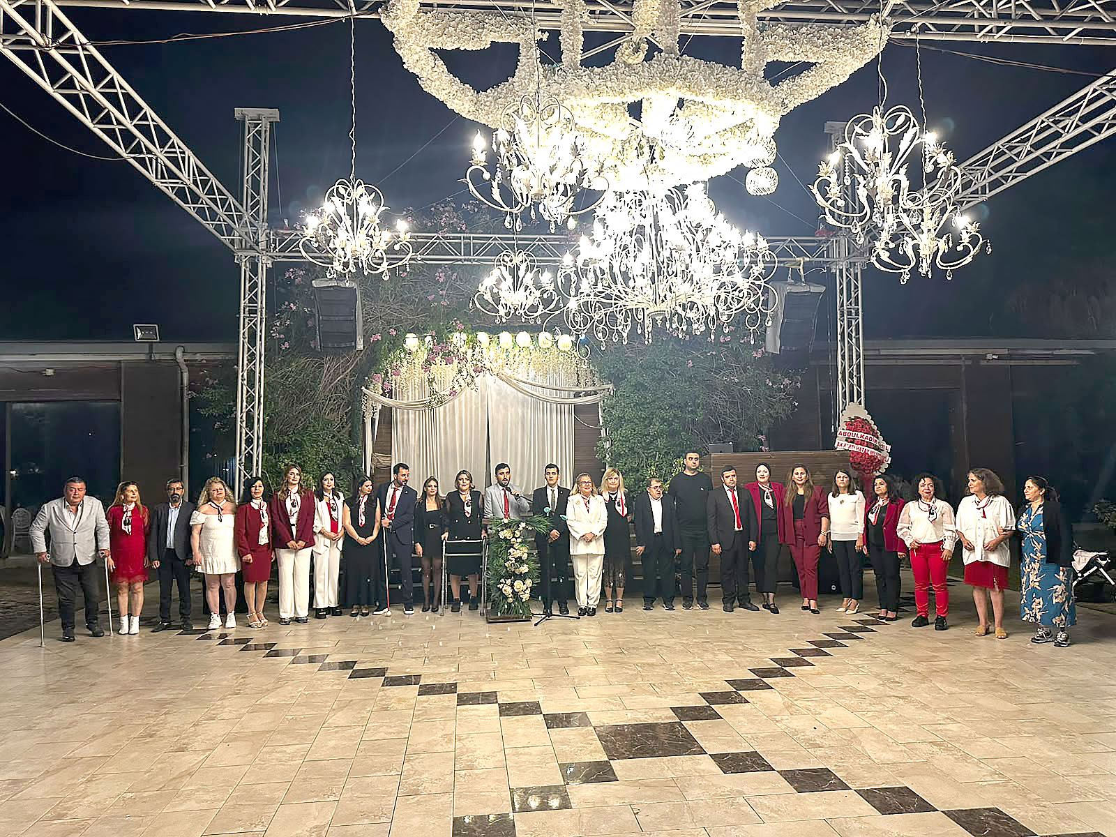 Engelsiz Dünya Federasyonu tarafından Arsuz’da düzenlenen Dayanışma Gecesi, siyaset, iş